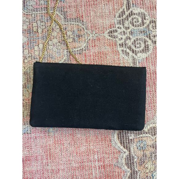 Lisa Stripe Pearl Beaded Clutch - Picture 3 of 4